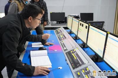 省廣電局調(diào)研組深入我州調(diào)研廣播電視節(jié)目制作經(jīng)營發(fā)展情況